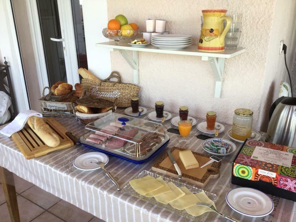 ヴァロンソル Les Secrets Du Mistral Bed & Breakfast エクステリア 写真
